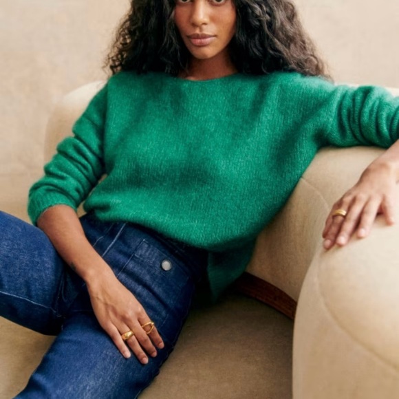 Sezane Green Scalloped Lace-Back V-Neck Sweater - Picture 3 of 12
